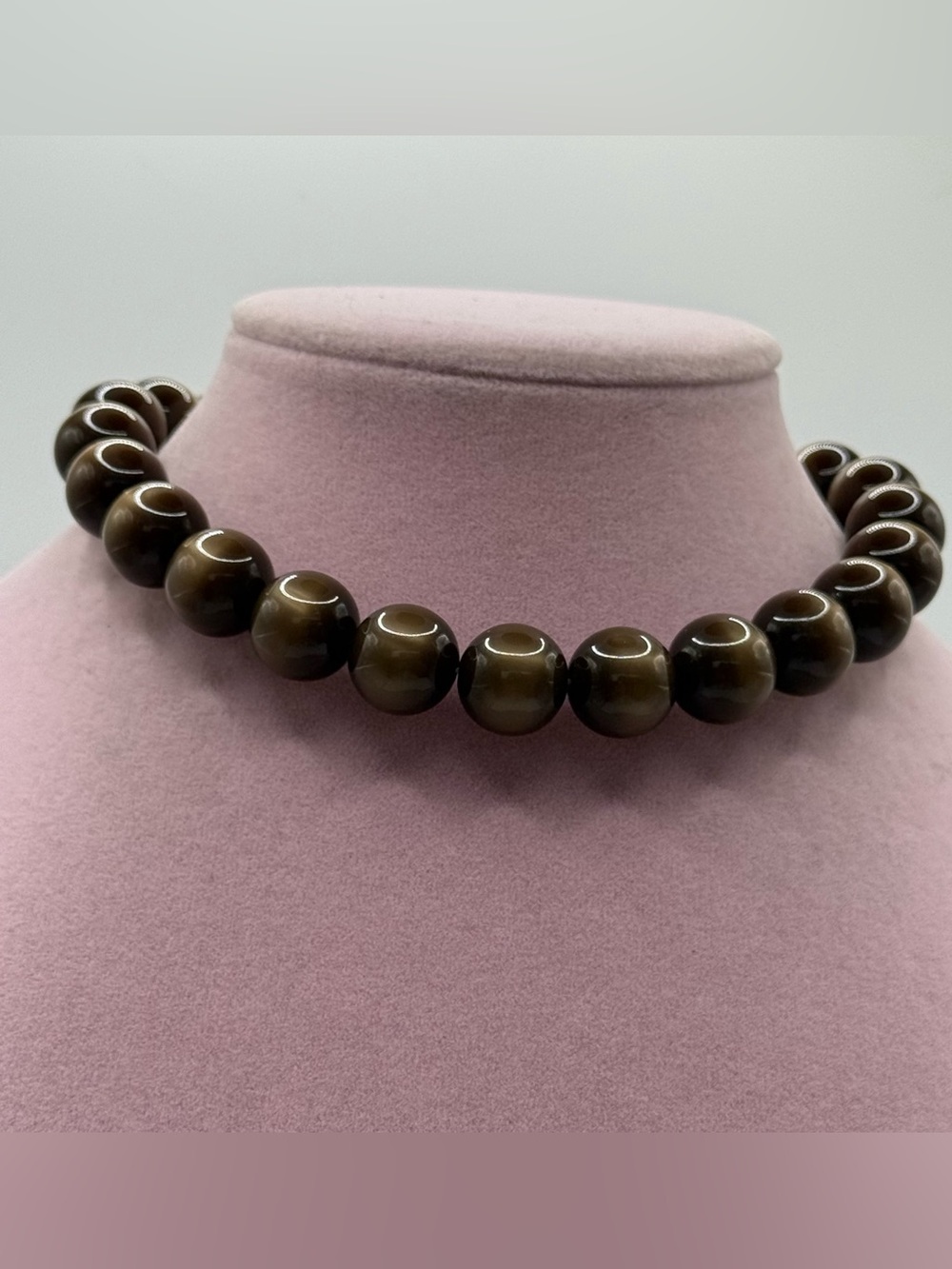 Vintage Brown moon glow thermoset Bead Statement choker Necklace